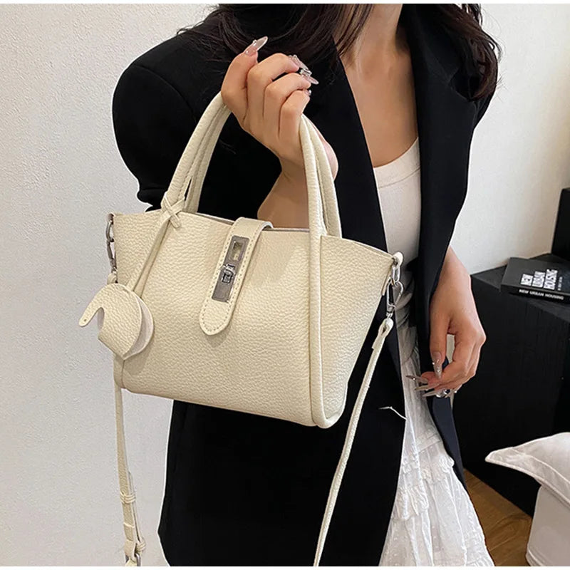 Women Handheld Bucket Bag New Trendy Versatile Bag Highend Exquisite Hardware Buckle Shoulder Bag With Pendant Crossbody Bag