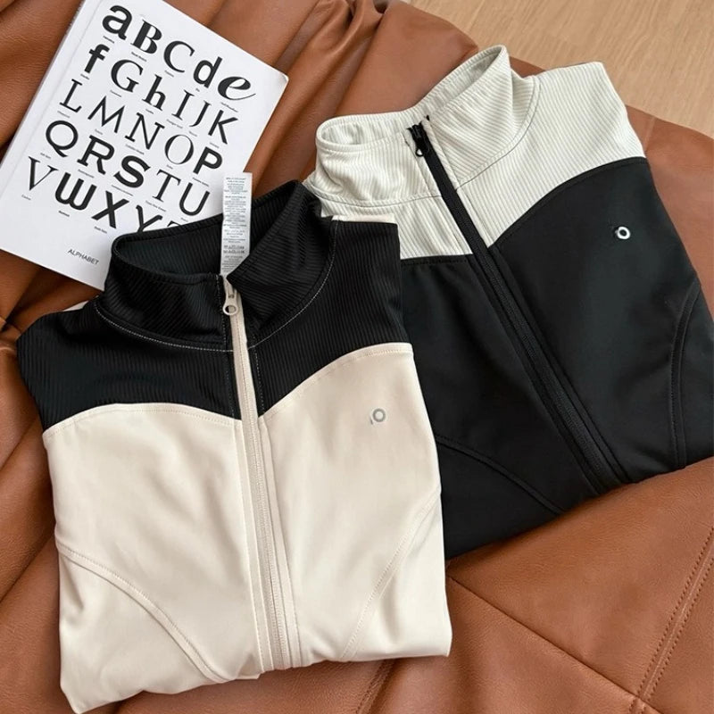 Fitness Yoga Clothing for Women 2025 New Letter Printed Contrasting Long Sleeved Top Running Exercise Commute Zipper Top