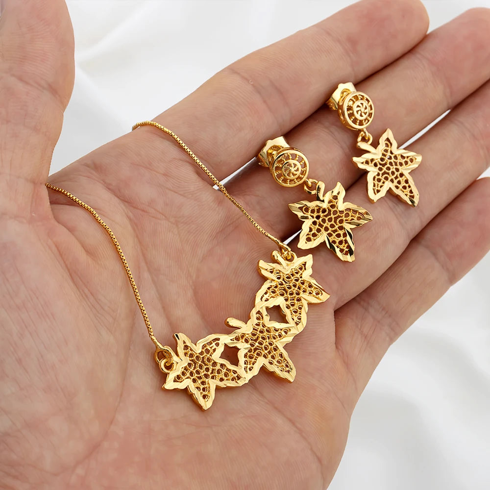 Woman Jewelry Sets Gold Color Retro Round Pendant Necklace Star Earrings Fashion Party Wedding Jewelry Accessory Holiday Gifts