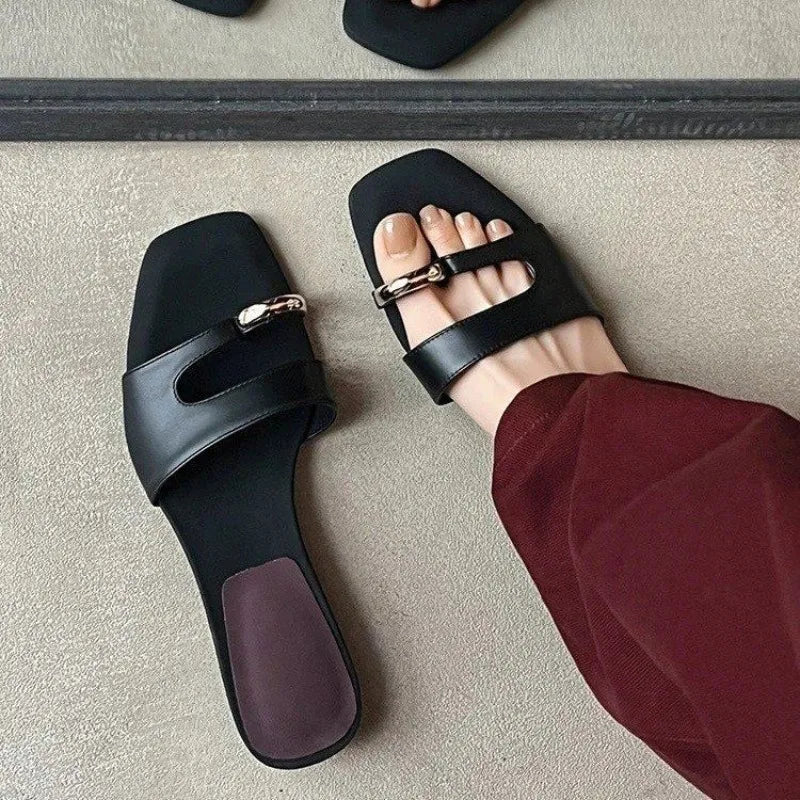 Women Slippers Casual Anti-slip Designer Comfortable Outdoor Sandals Fashion Elegant Flat Shoes Summer New Slides Women Slippers