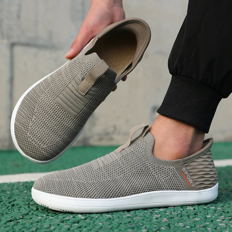 Men's Sports Shoes with Simple Mesh and Wide Feet, Lightweight Shock-absorbing Running Shoes, Casual Multifunctional Lazy Shoes