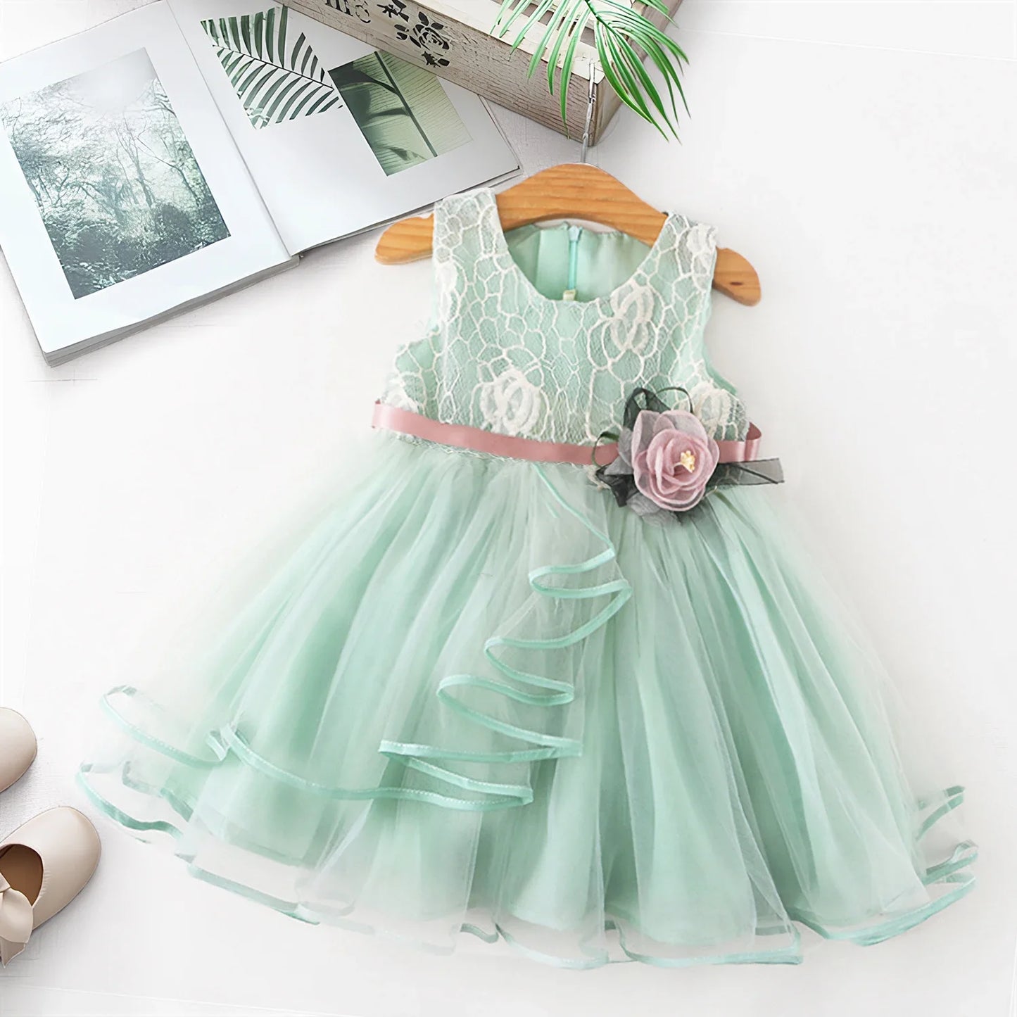 2025 New Baby Girl Dress for 2-6 Years Backless Kids Birthday Princess Dresses White Elegant Girl Wedding Party Banquet Gown