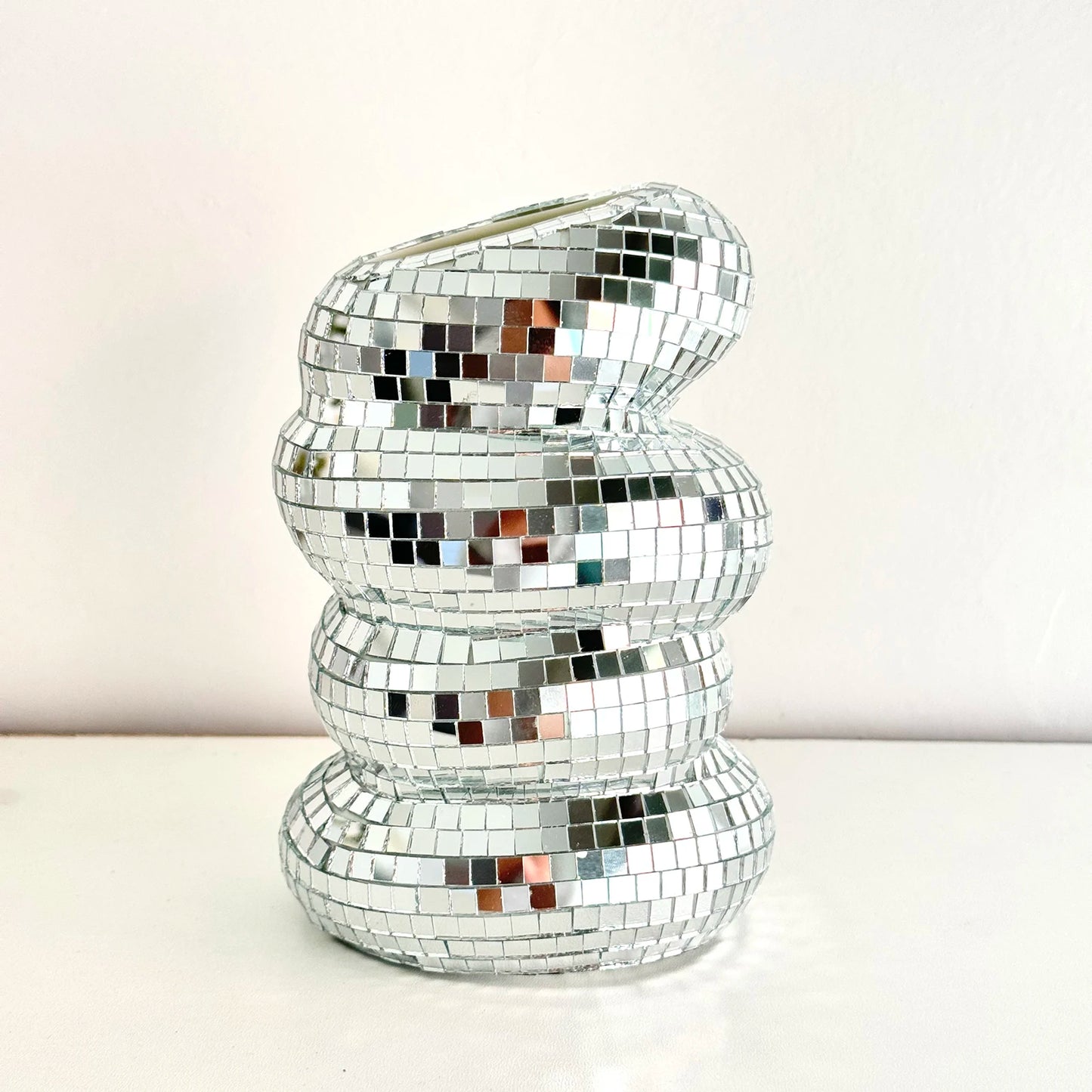 Disco Vase Modern Home Decoration Handmade Mirror Tile Flower Bottle Aesthetic Room Decor Funky Home Flower Vase Decor