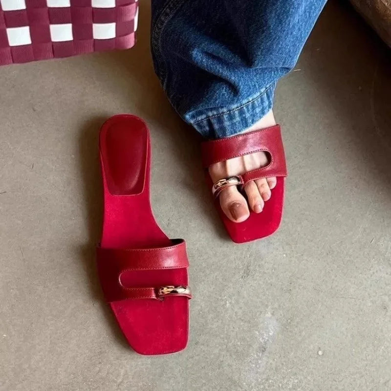 Women Slippers Casual Anti-slip Designer Comfortable Outdoor Sandals Fashion Elegant Flat Shoes Summer New Slides Women Slippers