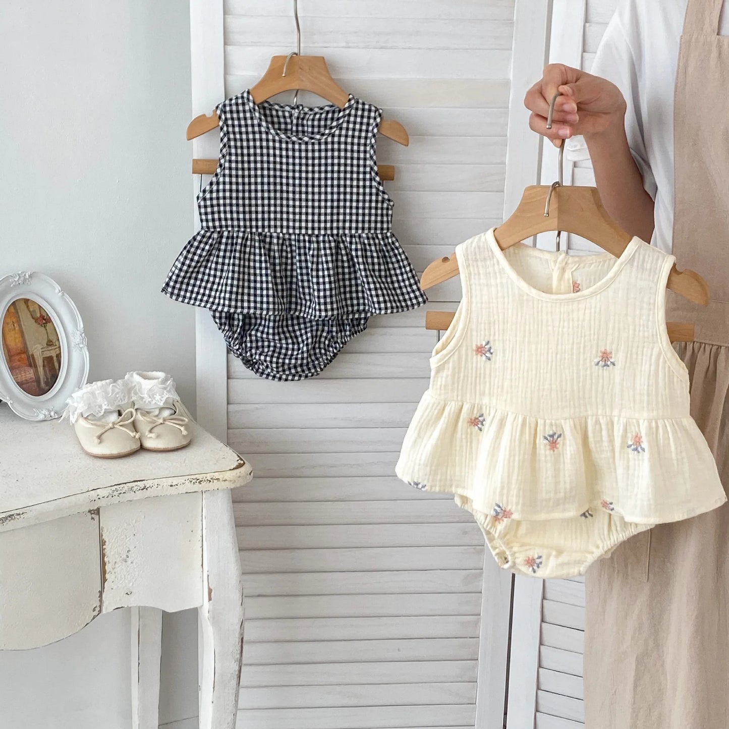 New Summer Baby Girl's Clothing Set Embroidered Floral Tee And Bloomer 2Pcs Suit Toddler Breathable Cotton Linen Plaid Outfit