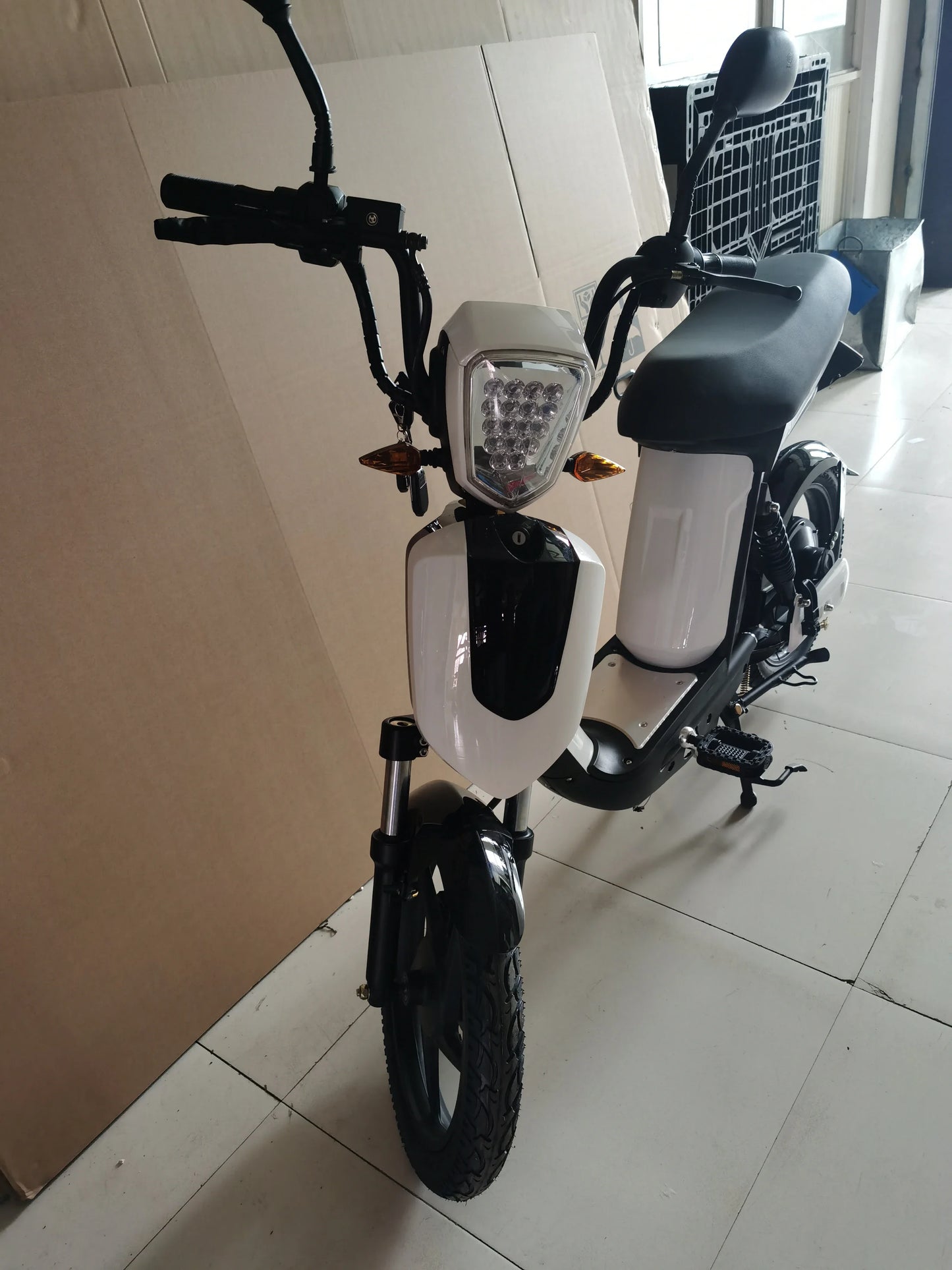 Cheap Price popular 18 Inch Bike 350W 25KM/h 14Ah/26Ah Bicycle Electric Electric Scooter Motorcycle for sale