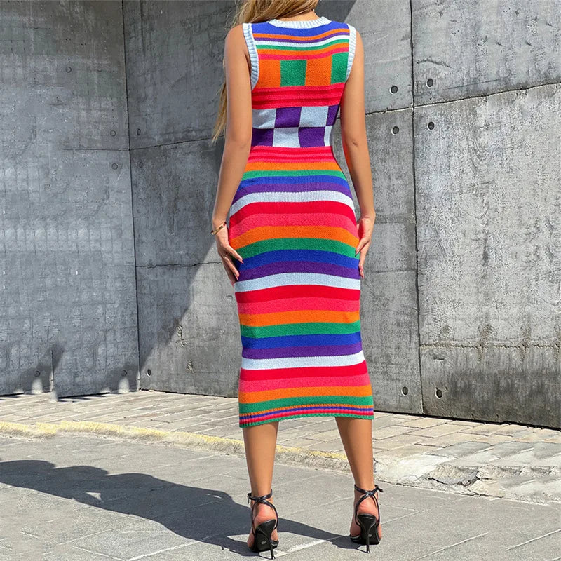 women's clothing autumn/winter new fashionable contrasting color Christmas sweater long slim fit wrapped buttocks knitted dress
