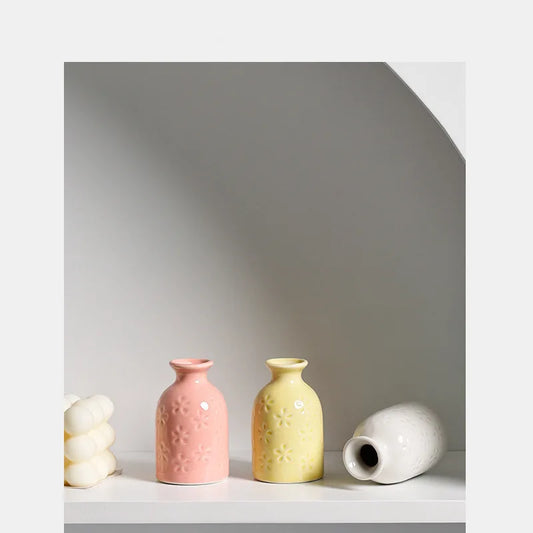 Ceramic Small Vase, Ins Style, Modern High Appearance Level, Dried Flower Arrangement Vase, Home Decoration Piece Vases