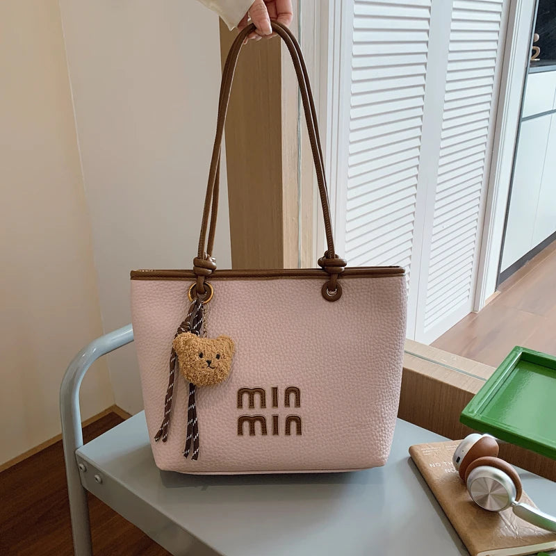 Women's Tote Bag, Versatile and Fashionable, Light Luxury Brand with Niche Design and Elegant Style
