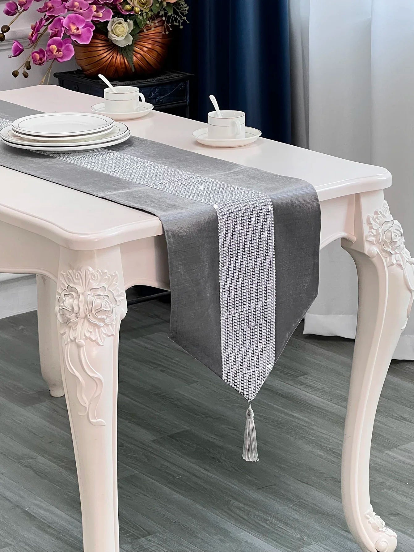 Modern Style Sparkling Accessories, Diamond Minimalist Velvet Dining Table, Holiday Party, Home Decoration, Table Flag