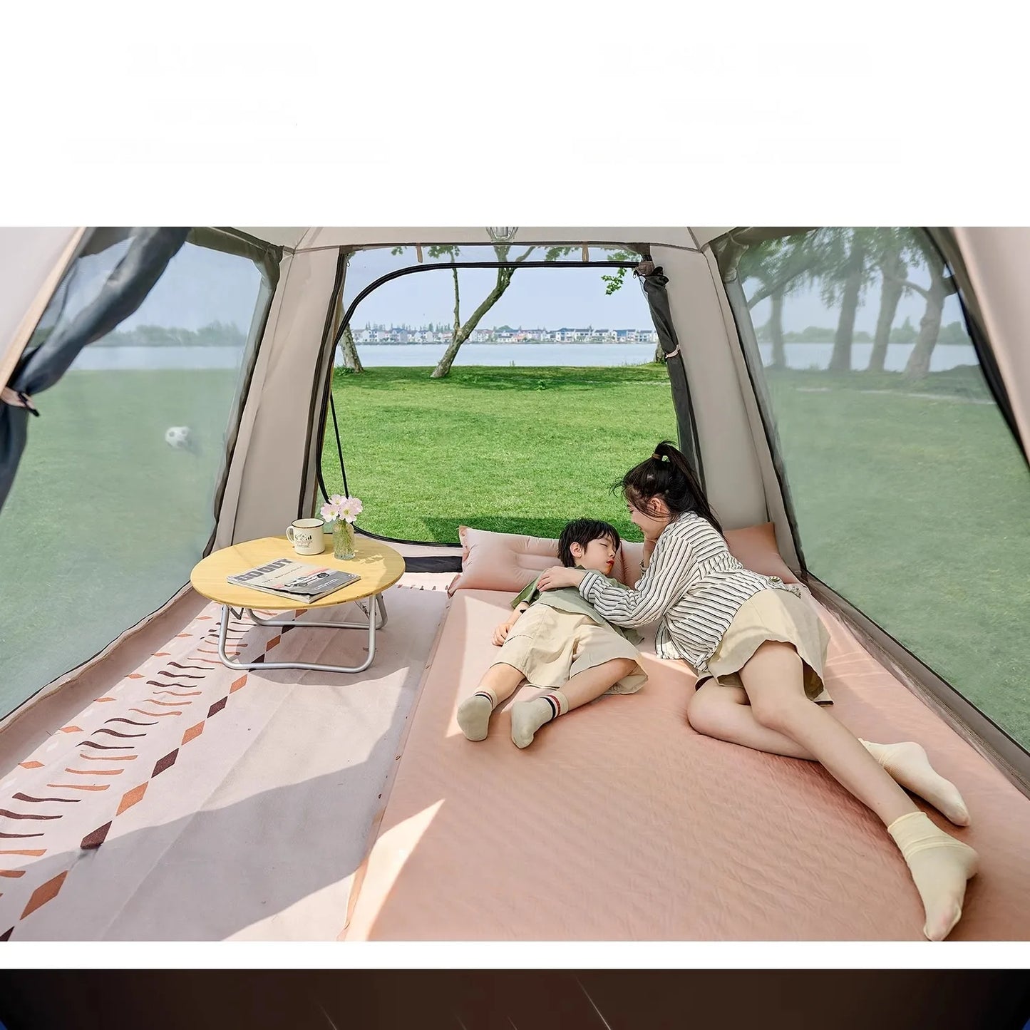 Ultralight Carbon Fiber Tent with Breathable Mesh Panels