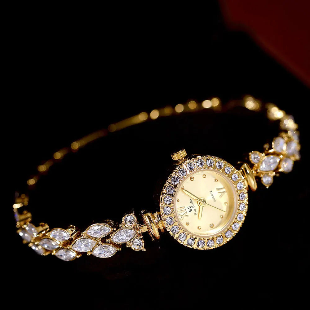 Women's Watches 2025 Luxury Elegant Ladies Wrist Watch Gold Silver Rhinestone Quartz Wristwatch Vintage Female Small Clock