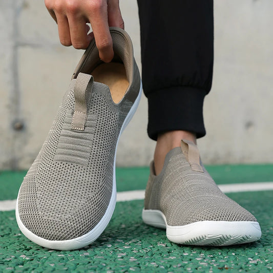 Men's Sports Shoes with Simple Mesh and Wide Feet, Lightweight Shock-absorbing Running Shoes, Casual Multifunctional Lazy Shoes