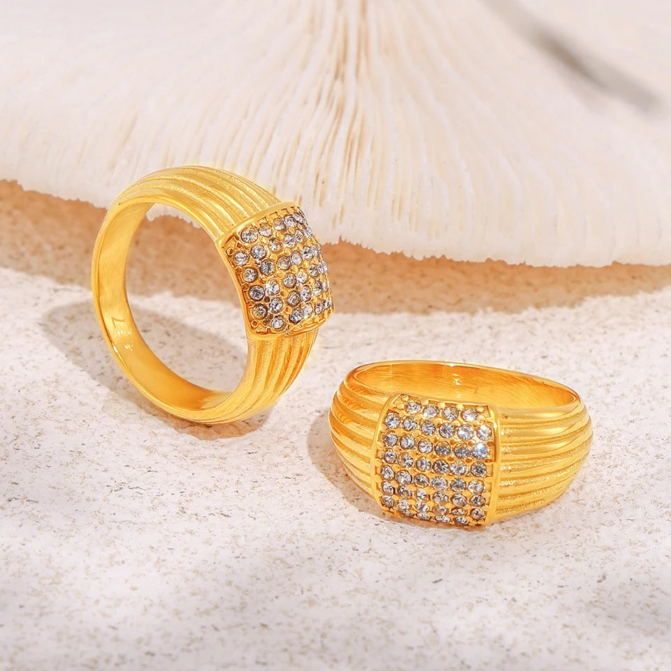 Women's Shiny Rhinestones Ring 18k Gold Plated Waterproof No Tarnish Cast Stainless Steel Rings For Women Luxury Woman Jewelry