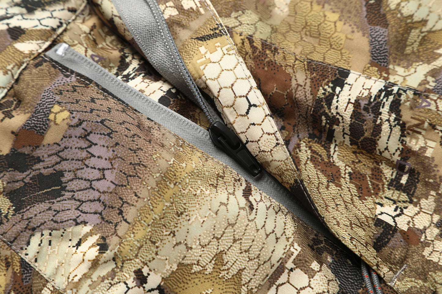 Men's insulation camouflage hunting Boreal Aerolite Bib fishing duck hunting pants