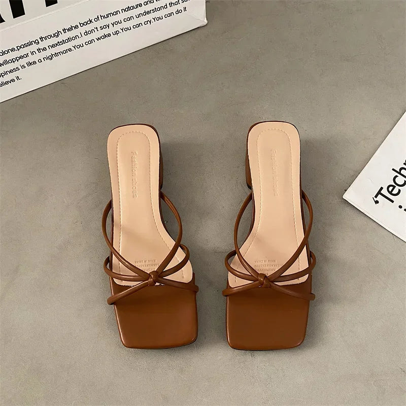 Women's Elegant Heeled Slippers Designer Mid Heels Shoes Fashion Chunky Sandals Pumps 2025 Summer Shollow Party Zapatillas Mujer