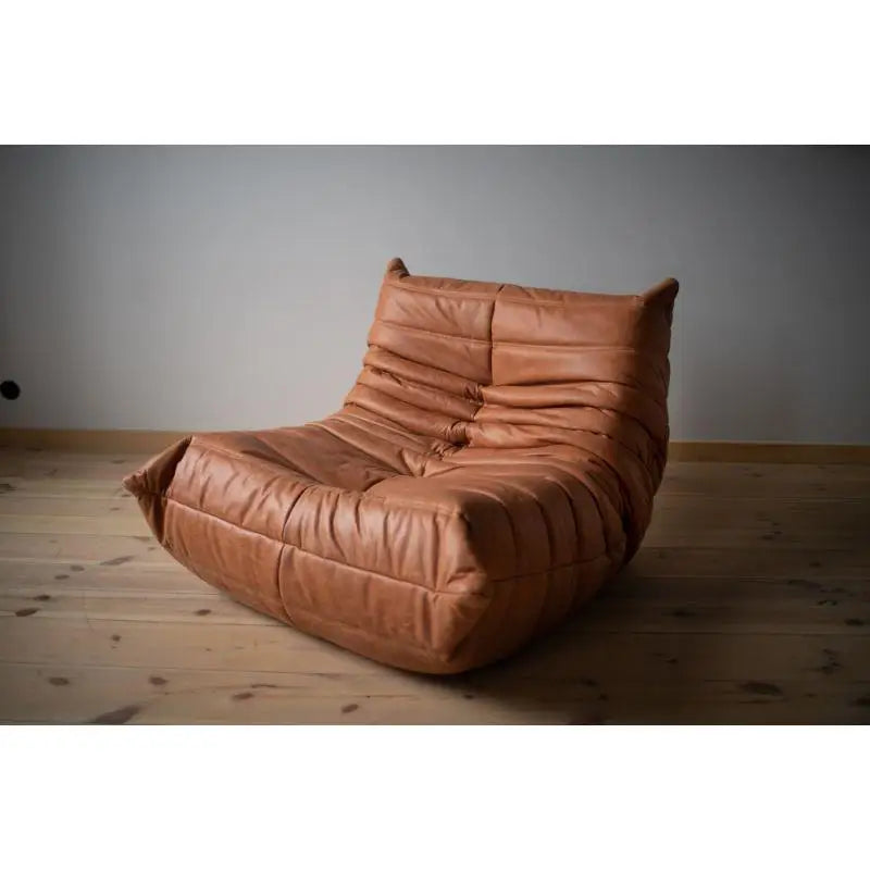 Single person sofa, a paradise for luxury goods in the living room, bedroom, shopping mall at home