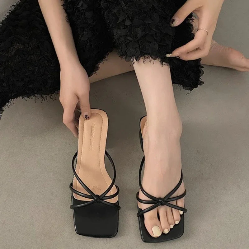 Women's Elegant Heeled Slippers Designer Mid Heels Shoes Fashion Chunky Sandals Pumps 2025 Summer Shollow Party Zapatillas Mujer