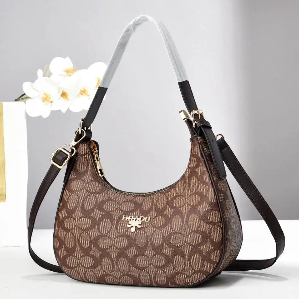 Women's Bag 2024 Season Fashion Trend Bag Large Capacity Design Solid Color Versatile Contrasting Color One Shoulder Messenger