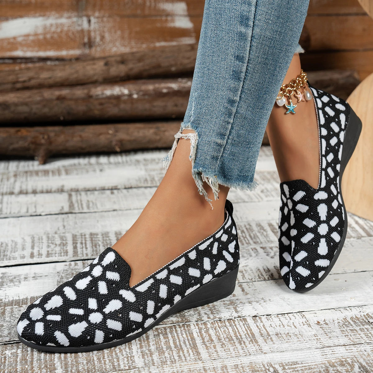 Women's shoes with niche-designed patterns, featuring comfortable flat soles, suitable for various outfits.