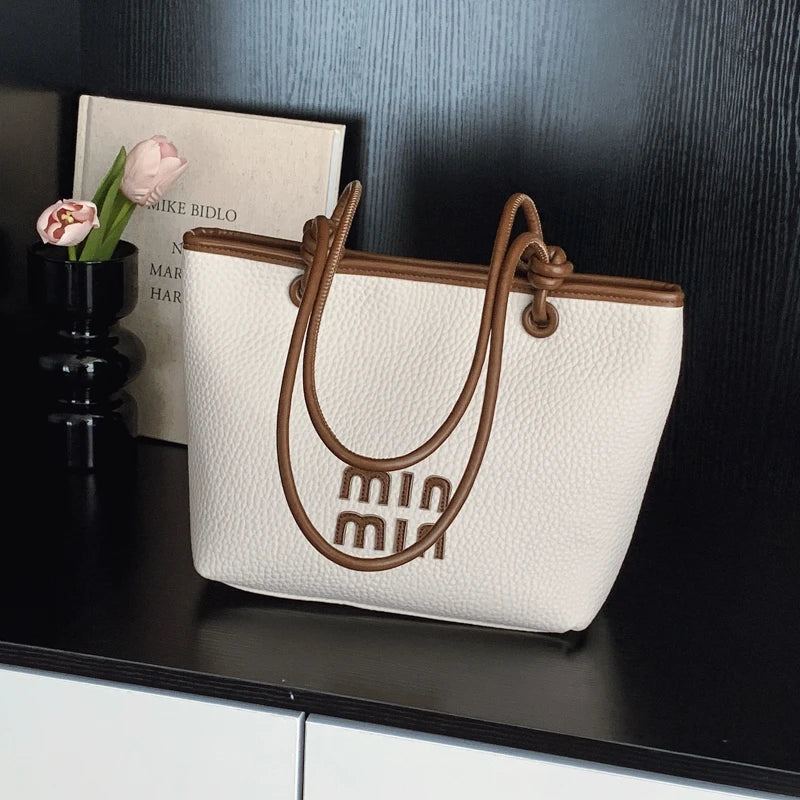 Women's Tote Bag, Versatile and Fashionable, Light Luxury Brand with Niche Design and Elegant Style