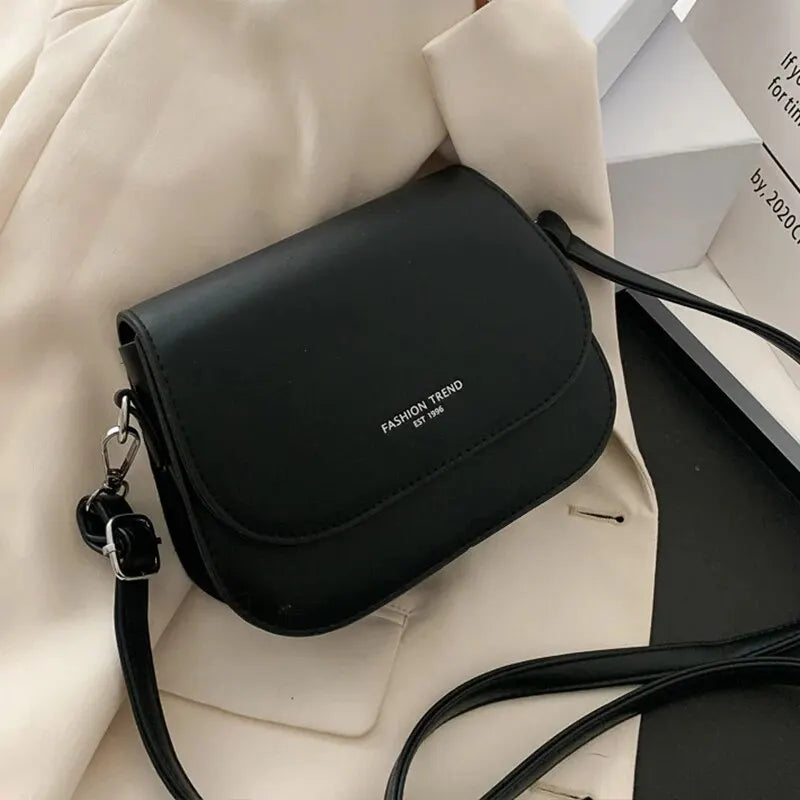 Women's Crossbody Bag New Solid Color Fashionable Flipped Bag Retro Casual Simple Crossbody Bag