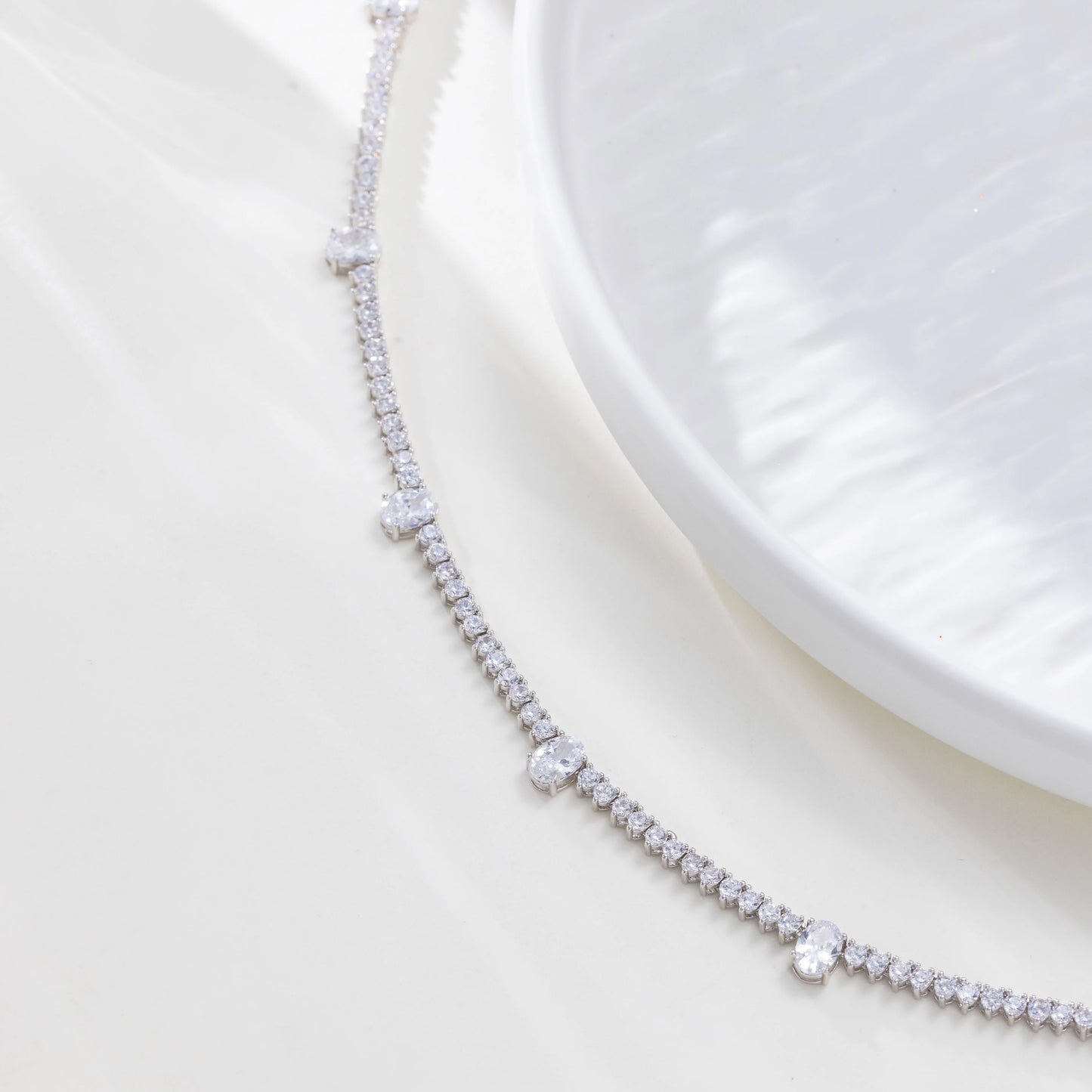 Fashionable Necklace for Woman Wedding Jewlery with 18k White Gold Necklace Delicate Birthday Gift for Women Girl