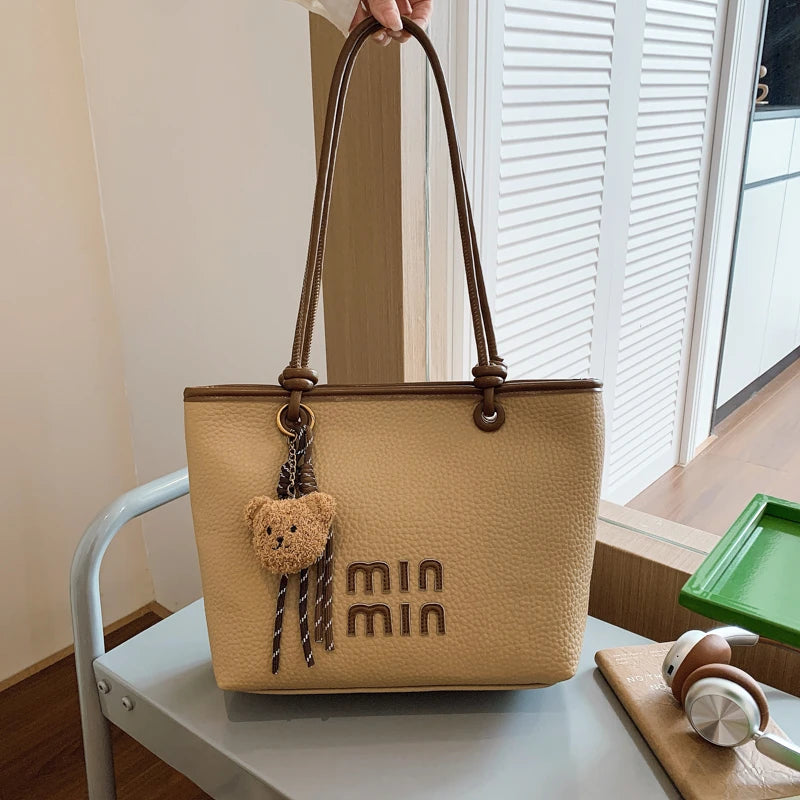 Women's Tote Bag, Versatile and Fashionable, Light Luxury Brand with Niche Design and Elegant Style