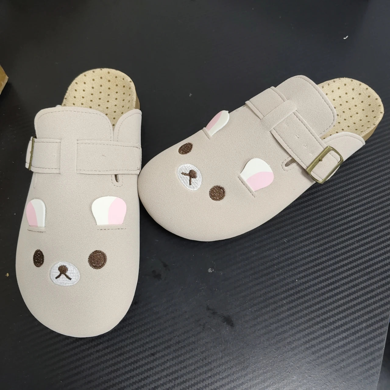 Women's Shoes Fashion Comfortable 2025 New Retro Thick Soled Boken Shoes Outdoor Casual Shoes Cute Little Bear Half Drag Flats