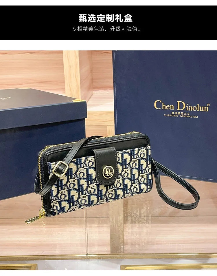 2025 New Women's Bag Embroidered Fashionable and Versatile Trendy Small Square Bag Wallet Crossbody Bag