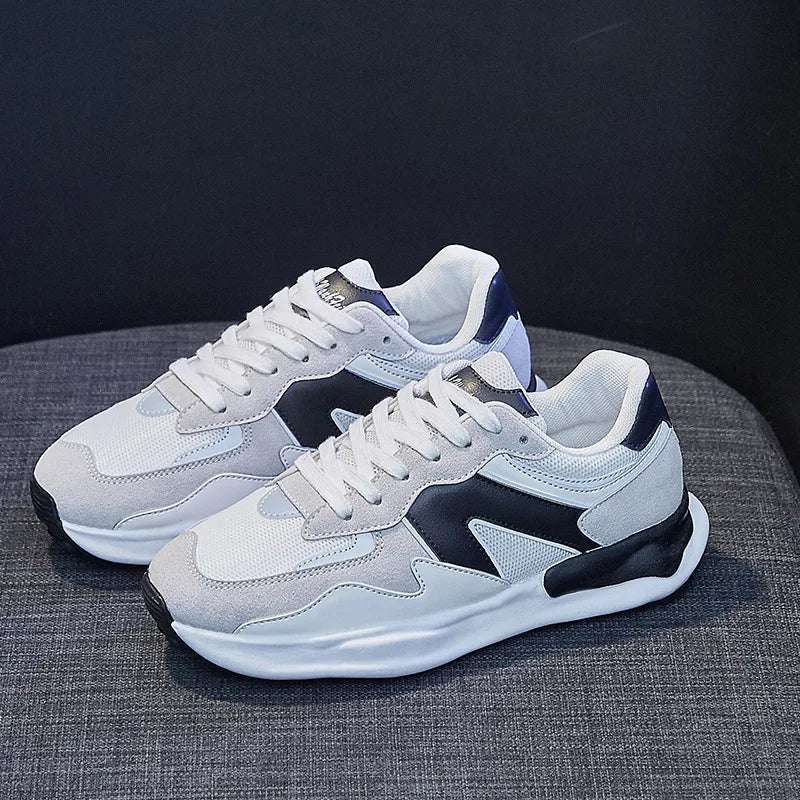 Women's Sports Shoes Casual Shoes Fashionable Women's Soft Flat Shoes Breathable and Shock-absorbing Lightweight Easy To Run