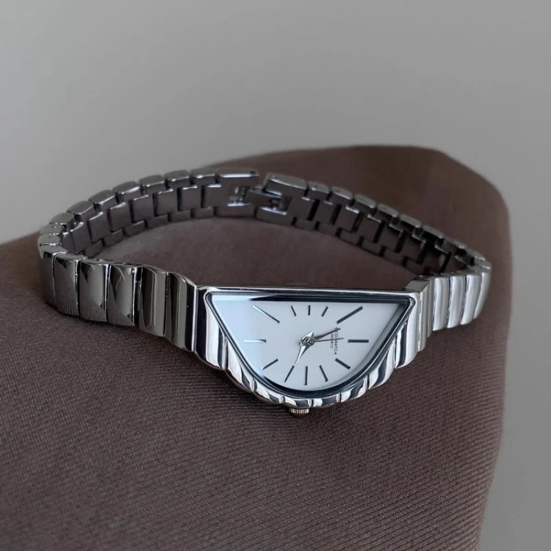 Women's Watch Light Luxury Semicircular Irregular Design Light Luxury Niche High-end Small Ladies Watch