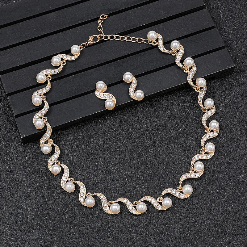 New pearl  jewellery woman necklace Women's earrings two-piece jewelry sets niche versatile sweater chain lock  bone chain alloy