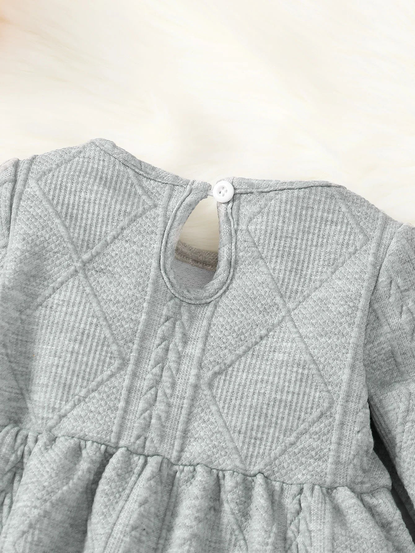 Baby girl set with textured cotton skirt, top and pants, casual two-piece set suitable for autumn and winter