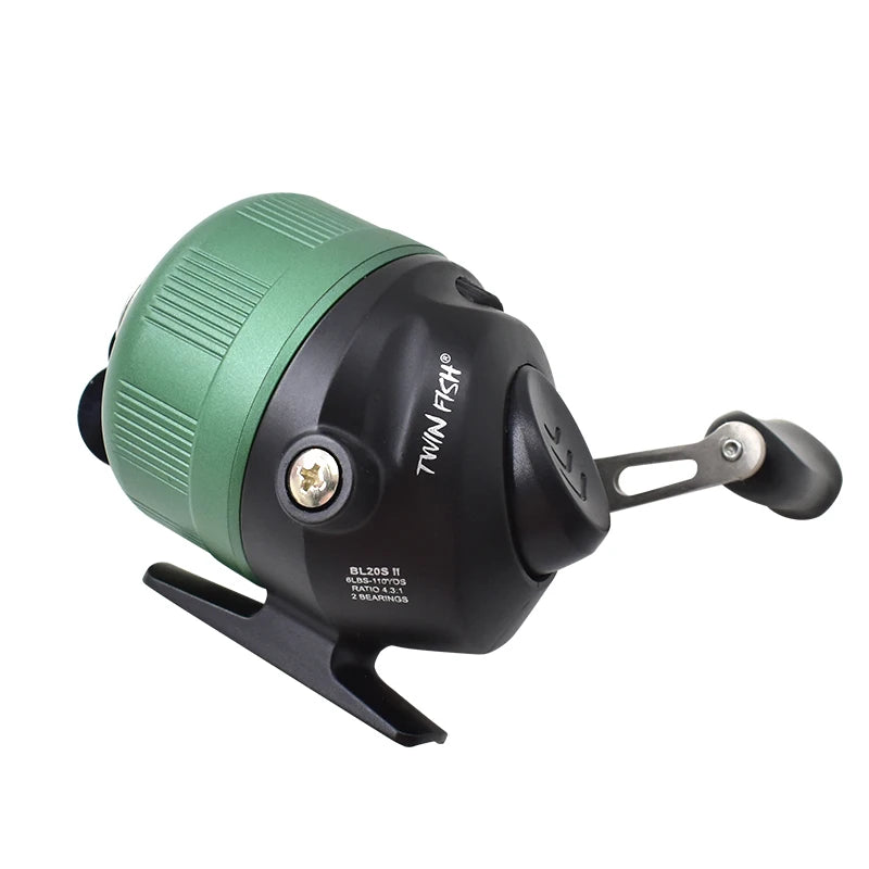 4.3：1 New Arrival Fishing Reel with Shell High Strength Nylon and Matal Gear Slingshot Hunting Fishing Accessories