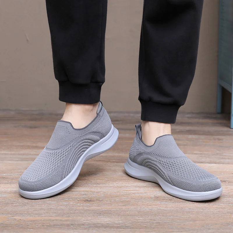 Men's leisure walking shoes 2025 lightweight comfortable breathable anti-slip wear-resistant sole free shipping shoes for