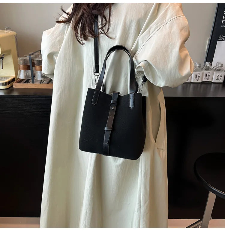 Bucket Bag for Women - Large Capacity Shoulder Tote, Adjustable Strap, Vintage Mother-Daughter Crossbody, Stylish Casual Daypack