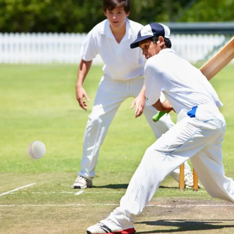 Cricket Ball Sports Wind Indoor Outdoor Soft Training Balls for Practice Portable Training Balls for Swinging Bouncing Spinning