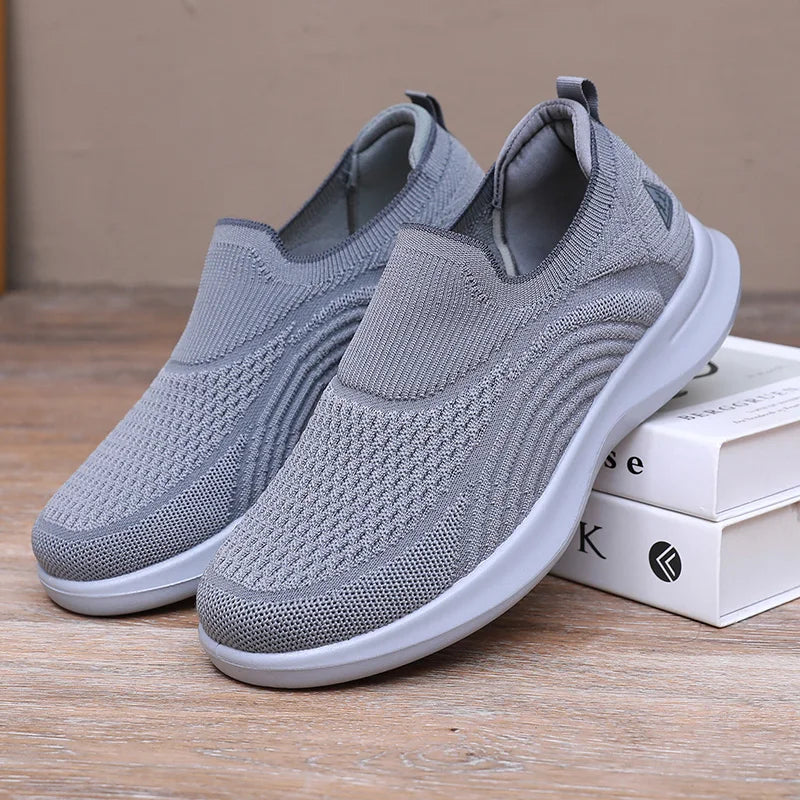 Men's leisure walking shoes 2025 lightweight comfortable breathable anti-slip wear-resistant sole free shipping shoes for