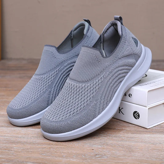 Men's leisure walking shoes 2025 lightweight comfortable breathable anti-slip wear-resistant sole free shipping shoes for