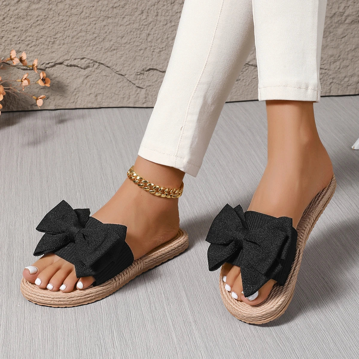 Women Slippers Fashion Trend Bow Anti Slip Sandals Wear-resistant Comfortable Soft Sole Flat Heel Slippers Home Slides Women