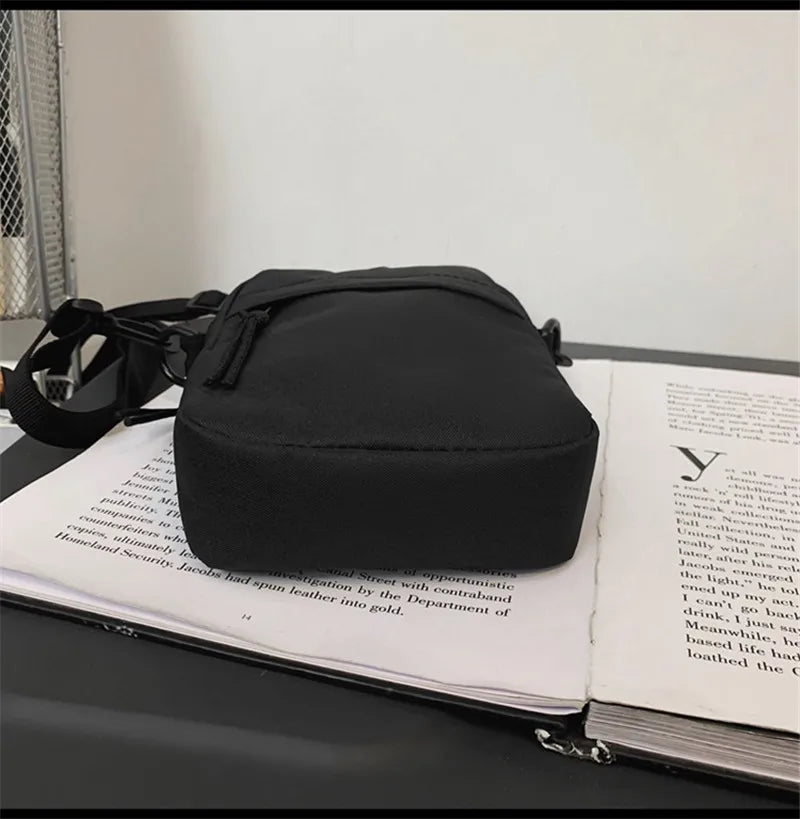 Men's Shoulder Bag INS Trend Waterproof Small Bag Mobile Phone For Women Man's Messenger Bags Mini Nylon Crossbody Square Bags