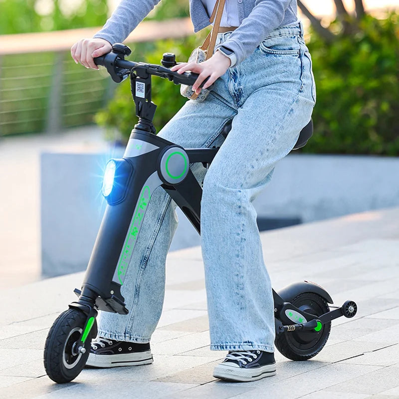 250W Mini Portable Foldable Electric Scooter For Adults 10 Inch Two Wheels Electric Bike For Women Man Lithium Battery