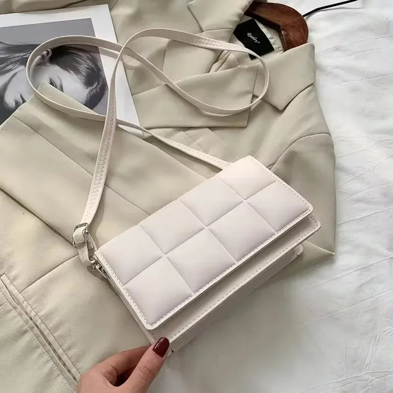 Women Shoulder Bag Large Capacity  Fashion Trend Waterproof Classic Simplicity Design Sense PU Leather Female Crossbody Bag